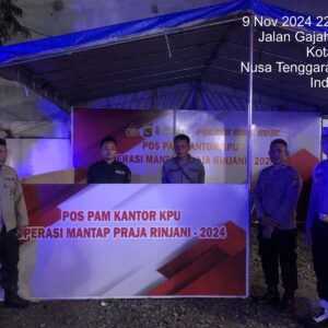 Personel OMP Rinjani 2024 Polres Bima Kota Intensifkan Pengamanan di Kantor KPU dan Bawaslu Kota Bima