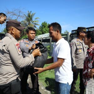 Polda NTB Ajak Masyarakat Kuripan Ciptakan Pilkada Damai dan Bermartabat