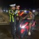 Sat Lantas Polres Lombok Utara Berikan Keamanan Ekstra Melalui Patroli Blue Light.