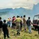 Satu Rumah Hangus Terbakar, Polsek Maluk Bersama Tim Rescue PT. AMNT dan Masyarakat Bersinergi Padamkan Api