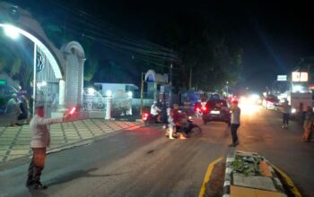 Pengamanan Tarawih di Lombok Barat, Polisi Bertindak Cepat