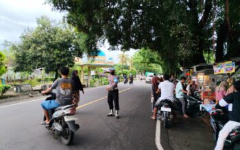 Patroli Rawan Sore Polsek Lembar, Ramadan Lebih Kondusif