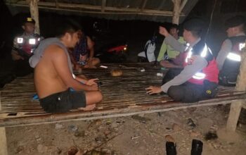Polsek Sekotong Gencarkan Patroli Dialogis Bersama Tokoh Demi Keamanan Warga