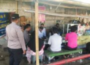 Program ‘Jum’at Curhat’ Polsek Pelabuhan Lembar Perkuat Hubungan dengan Pekerja Kepil