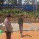 Bantu Jemur Jagung Warga Binaan Bhabinkamtibmas Polsek Donggo Mendukung Program Ketahanan Pangan Nasional
