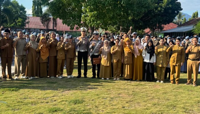 Pimpin Upacara di SMAN 1 Tanjung, Kasat Lantas Tekan Siswa Untuk Tertib Lalu Lintas