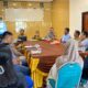 Bhabinkamtibmas Desa Sekongkang Bawah bersama Tiga Pilar dan Masyarakat “Ngopi Desa”, Bahas Penguatan Pariwisata dan Keamanan Wisatawan