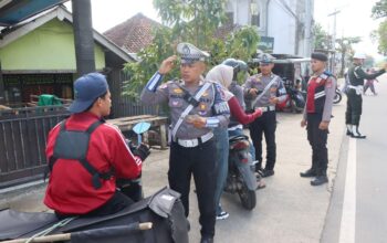 Polres Lombok Barat Tindak 29 Pengendara dalam Operasi Patuh Perdana