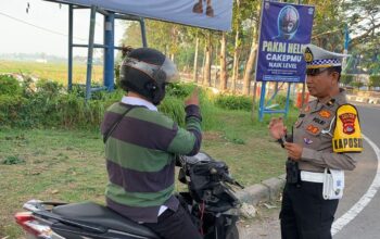 Operasi Patuh Rinjani 2025, Polres Lombok Barat Tindak Pelanggar Lalu Lintas di Bundaran Penas