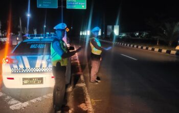 Patroli Malam di Bypass BIL, Satlantas Lombok Barat Cegah Balap Liar dan Kejahatan