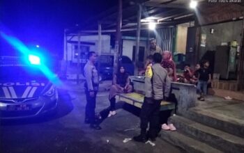 Polsek Labuhan Badas Gelar Patroli Blue Light Jaga Keamanan Malam Hari