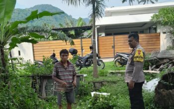 Dukung Ketahanan Pangan, Bhabinkamtibmas Ajak Warga Krandangan Bertani dan Beternak