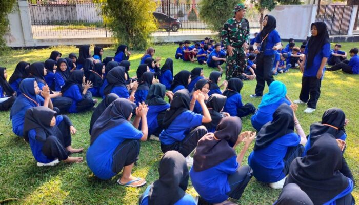 Penguatan Karakter Siswa, Sinergi TNI dan Sekolah Rakyat Lobar