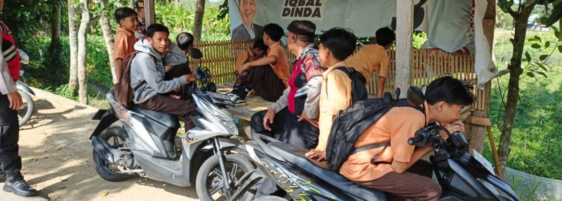 Jaga Kamtibmas, Samapta Polres Lobar Sosialisasikan KEMOS 110 di Kecamatan Gerung