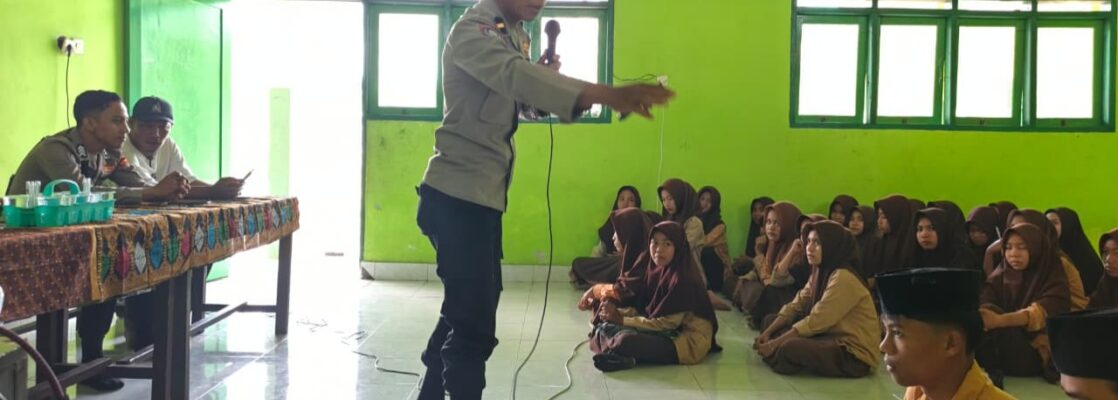 Polres Lombok Barat dan Ponpes Ijtihadul Mu'minin Berkolaborasi Cegah Radikalisme di Lingkunga
