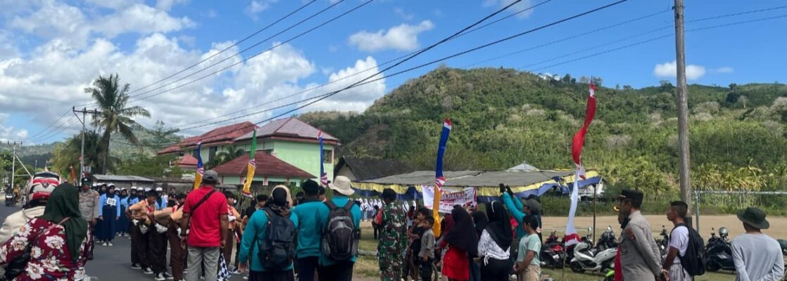 Semarak Lomba Gerak Jalan HUT RI ke-80 di Sekotong Berlangsung Meriah dan Aman
