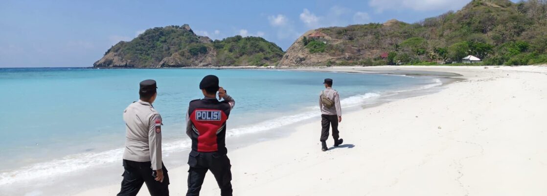 Jaga Keamanan Pulau Terluar, Polsek Sekotong Gelar Patroli dan Sambang Warga