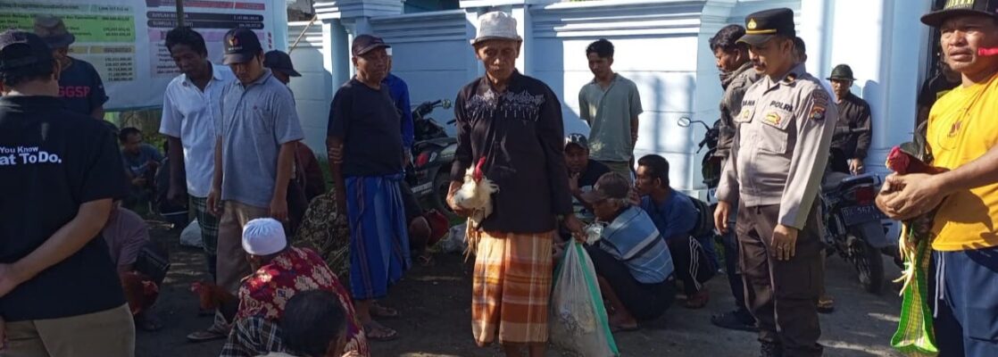 Silaturahmi Polres Lombok Barat di Pasar Segenter Warga Diajak Aktif Jaga Keamanan