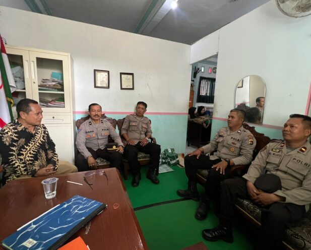 Tokoh Agama Desa Bengkel Dukung Polres Lombok Barat Tangkal Paham Radikal