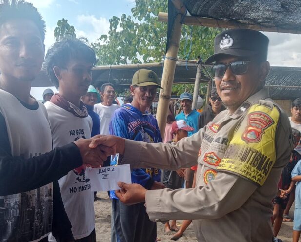 Lomba Perahu Layar di Desa Lembar Selatan, Promosi Wisata dan Silaturahmi Warga