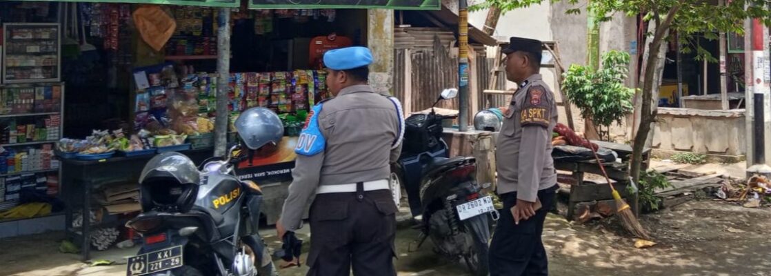 Patroli Rutin Polsek Sekotong Hadirkan Rasa Aman di Pertokoan Desa Sekotong Tengah