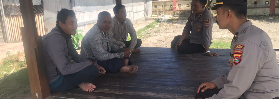 Kamtibmas Kondusif, Sat Binmas Polres Lombok Barat Dekati Pemuda Pasar Kuripan