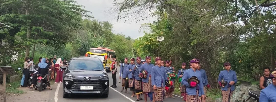 Kapolsek Sekotong Tegaskan Komitmen Lindungi Tradisi Lokal