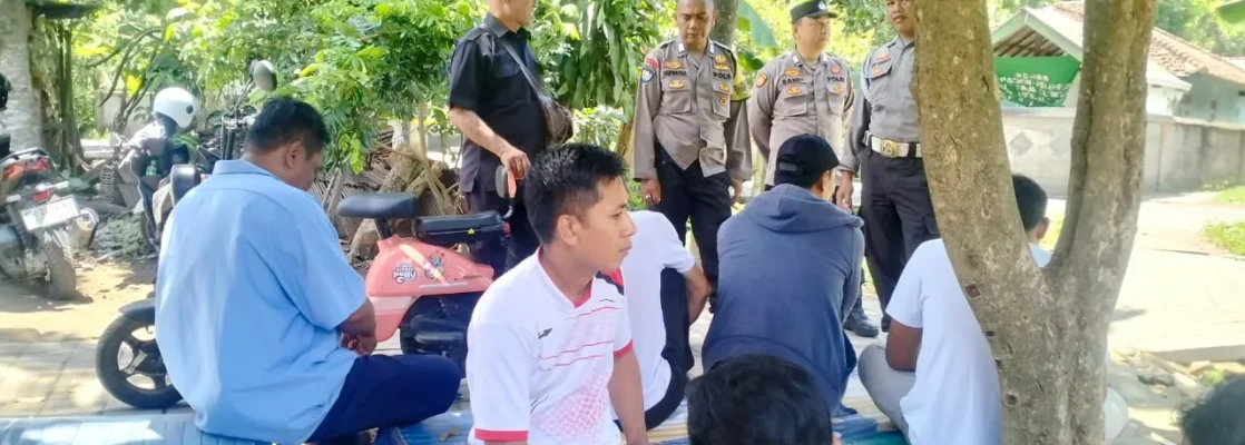 Sinergi Polisi dan Warga Lembar Ciptakan Lingkungan Aman