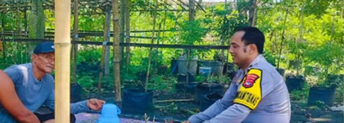 Aksi Bhabinkamtibmas Labuapi Perkuat Pangan Keluarga Melalui Optimalisasi Pekarangan